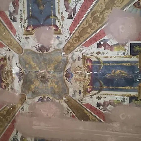 Apartamento Storico In Zona Barberini Roma