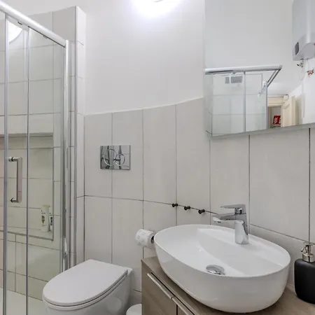 Storico In Zona Barberini Apartamento Roma