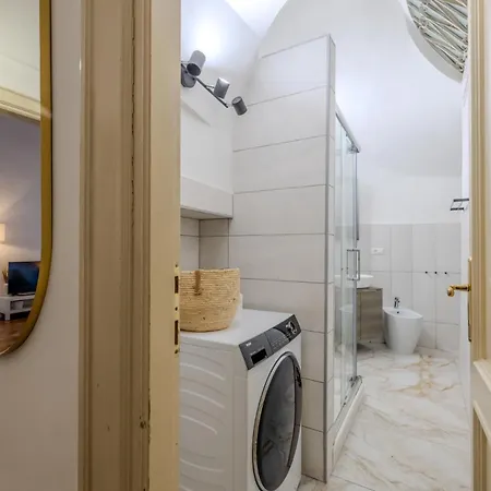 Storico In Zona Barberini Apartment *