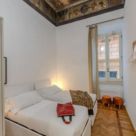 Storico In Zona Barberini