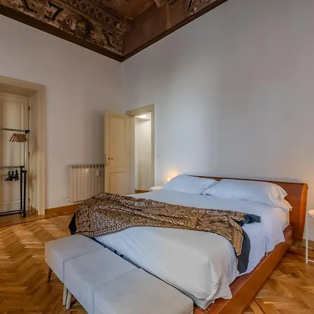 Storico In Zona Barberini